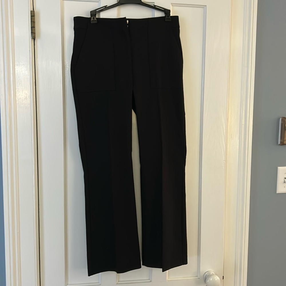 NWOT Loft curvy black pants, size 4